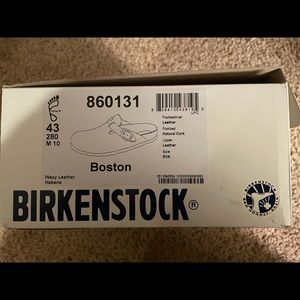 Men’s Boston size 10